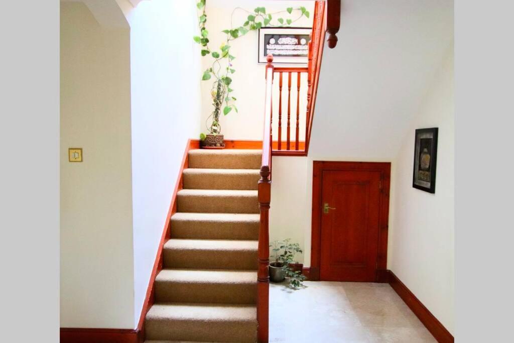 Serene Countryside Home With Manicured Gardens Stonehaven Ngoại thất bức ảnh