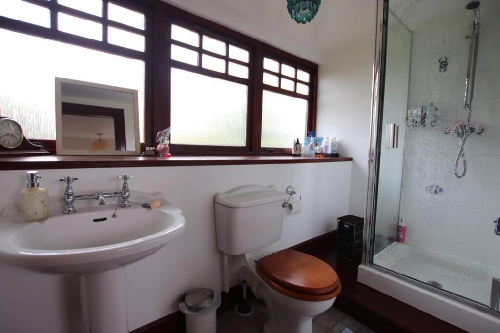 Serene Countryside Home With Manicured Gardens Stonehaven Ngoại thất bức ảnh